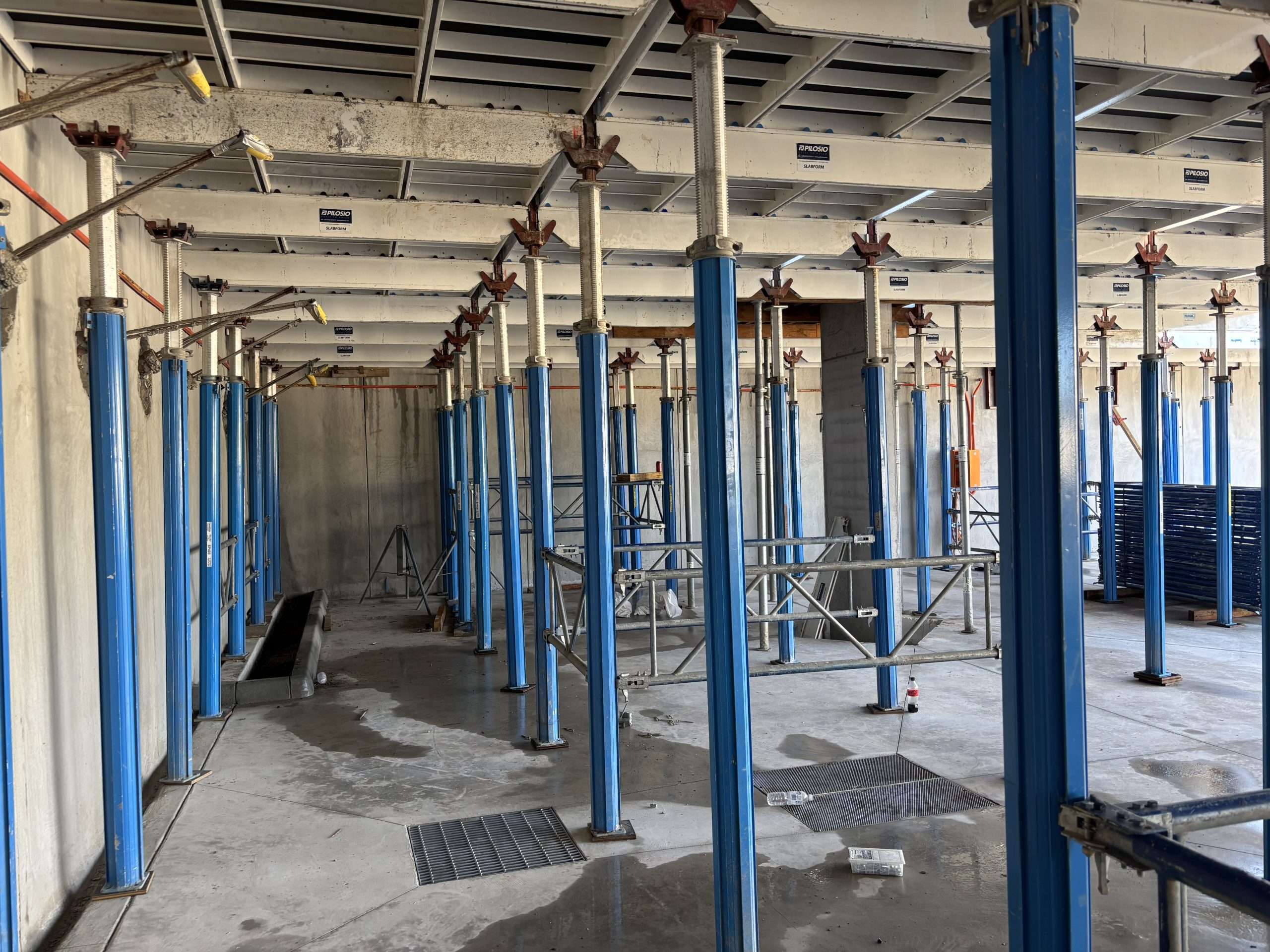 Cassaform slabform formwork system